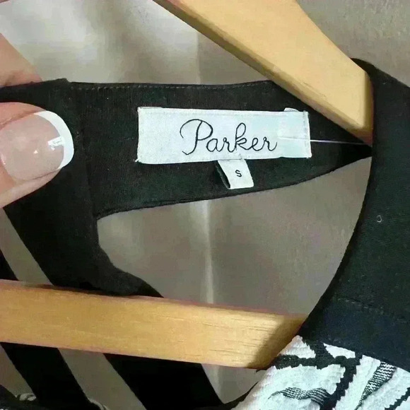 Parker Kaitlyn Dress In Black and white Herve material size Small new with tags - Picture 3 of 3